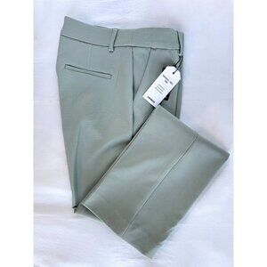 Express SuperSoft Twill MidRise Dress Pants – Pistachio – Size 2R